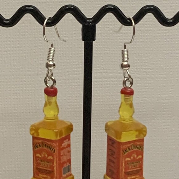 Whiskey Earring, Liquor Earring, Alcohol Earring, Gift Idea, Novelty Earring, - Picture 3 of 4